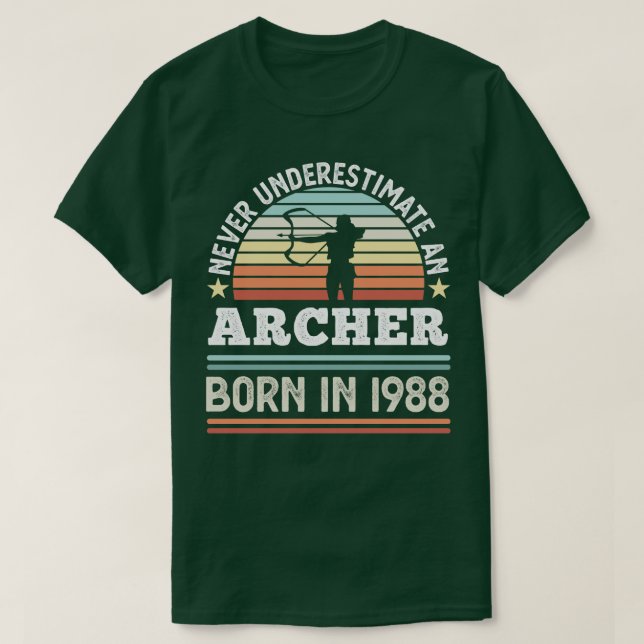Camiseta Archer nacido en 1988 40º Regalo de tiro con arco  (Diseño del anverso)