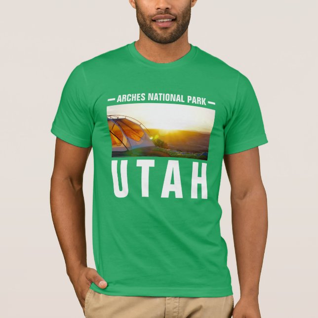 CAMISETA ARCHES PARQUE NACIONAL UTAH CAMPING GRÁFICOS MENOS (Anverso)