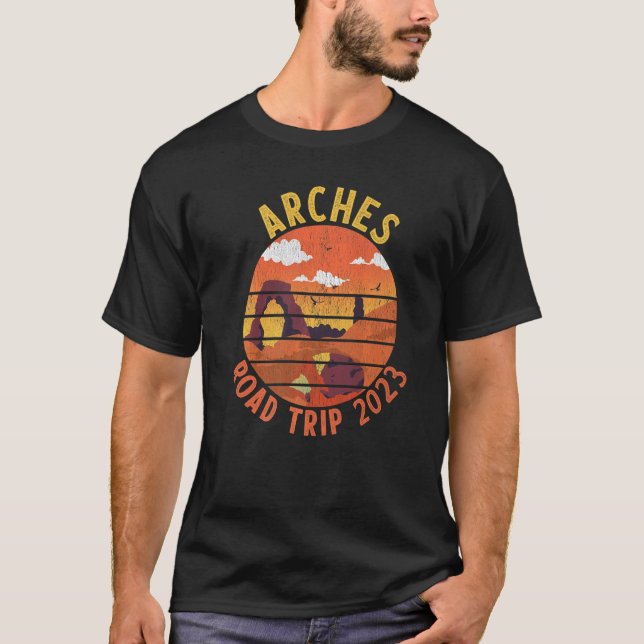 CAMISETA ARCHES ROAD TRIP 2023 (Anverso)