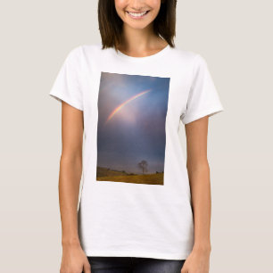 Camiseta Arco iris y paisaje del árbol