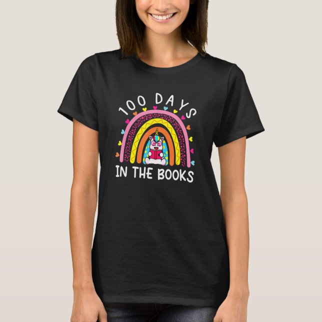 Camiseta Arcoiris 100 Días En Los Libros Unicornio Leyendo  (Anverso)