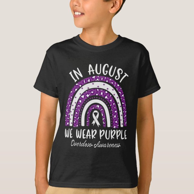 Camiseta Arcoiris En Agosto Usamos Avisos De Sobredosis Púr (Anverso)