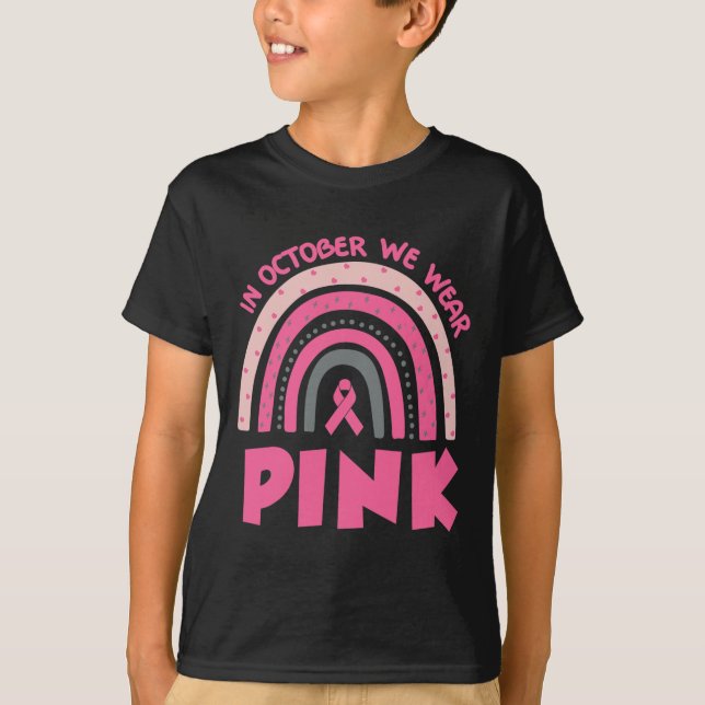Camiseta Arcoiris En Octubre Usamos El Cáncer De Mama Rosa (Anverso)