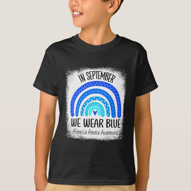 Camiseta Arcoiris En Septiembre Usamos Alopecia Azul Areata (Anverso)