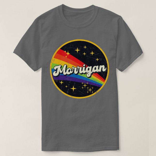 Camiseta Arcoiris morrigán en el espacio de estilo grunge (Diseño del anverso)