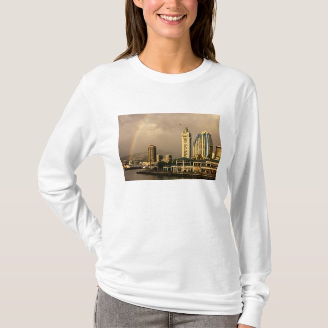 Camiseta Arcoiris sobre Honolulu, Hawaii, Estados Unidos 2 (Anverso)