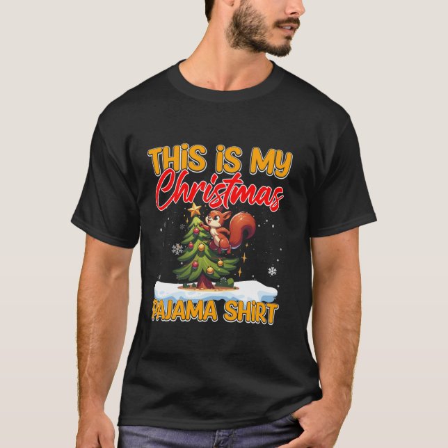 Camiseta ardilla Esta Es Mi Navidad. (Anverso)