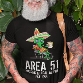 Camiseta Área 51 Gag Gift OVNI Borracho Extranjero Ilegal