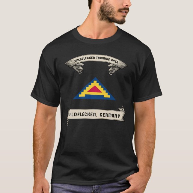 Camiseta Área de entrenamiento Wildflecken con 7ª Insignia  (Anverso)