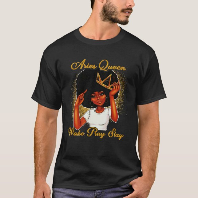 Camiseta Aries Queens Are Born in March 21 to April 19 (Anverso)