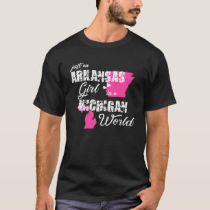 Camiseta Arkansas, un chica de Arkansas en Michigan