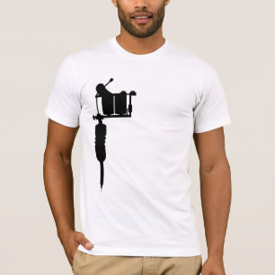 Camiseta arma de tatuaje
