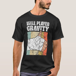 Camiseta Arma rota Bien Jugada Gravedad