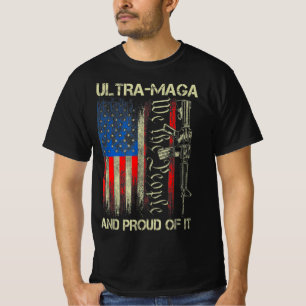 Camiseta Arma USA Bandera Patriotas Ultra MAGA Y Orgulloso 