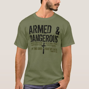 Camiseta armada y peligrosa del verso de la biblia