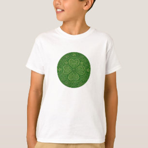 Camiseta Armonía Afortunada: Mandala Celta de Cuatro Hojas