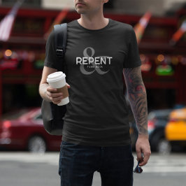 Camiseta Arrepender y revertir la tipografía cristiana