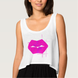Camiseta Arriba del cultivo geométrico de los labios calien