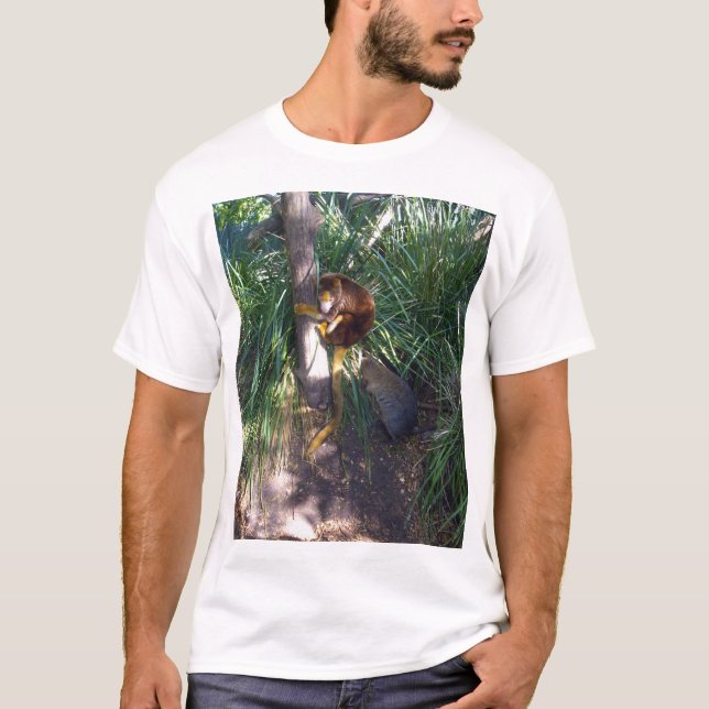 Camiseta "Arriba en árboles: Un canguro de árbol australian (Anverso)
