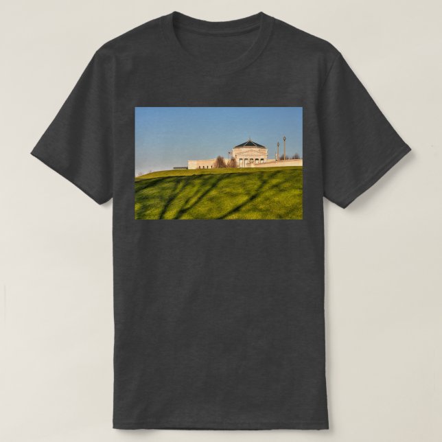 Camiseta Arriba en la colina (Diseño del anverso)