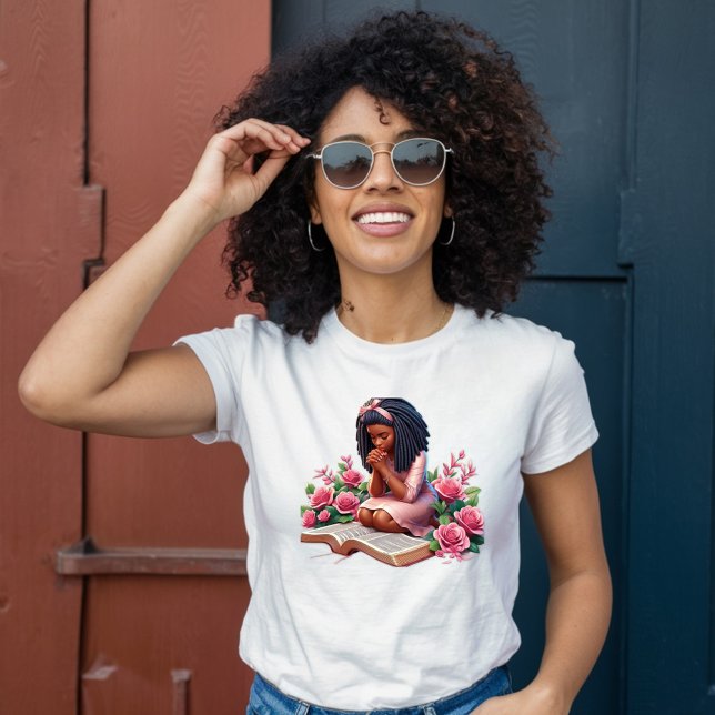 Camiseta Arrojándose en la oración- Floral rosa - afroameri (Subido por el creador)