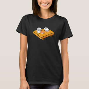 Camiseta arroz sushi y pescado fresco