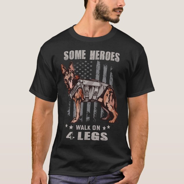 Camiseta Arte angustiado por perro de oficial K9 (Anverso)