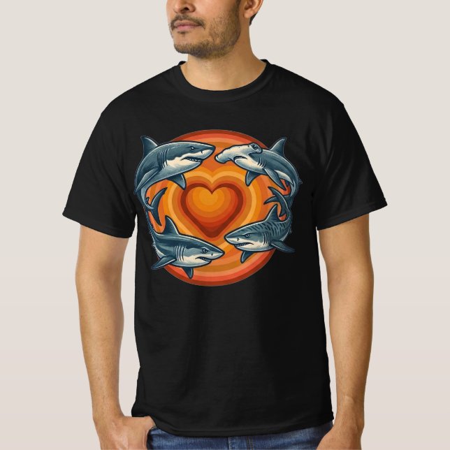 Camiseta Arte de círculo de corazón de escuadrón de tiburón (Anverso)