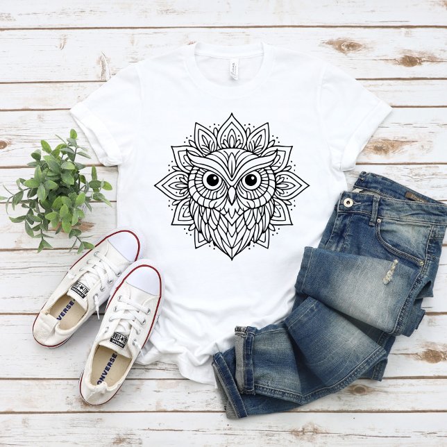 Camiseta Arte de línea de cabeza de búho Mandala (Subido por el creador)
