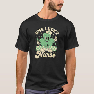 Camiseta Arte de Mascota de Trébol Retró de Una Enfermera A