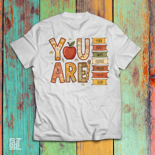 Camiseta Arte de Motivación Boho Lluvia de Colores Eres Suf