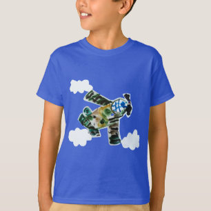 Camiseta "Arte de niños" en un jet del ejército