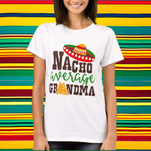 Camiseta Arte de palabras nacho promedio de la abuela