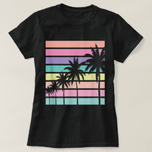 Camiseta Arte de palmeras al atardecer pastel