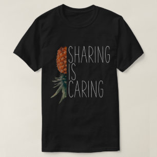 Camiseta Arte de Piña 'Compartir es Cuidar'