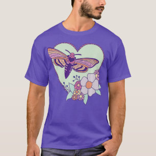 Camiseta Arte de polilla mate - Insectos con corazón y flor