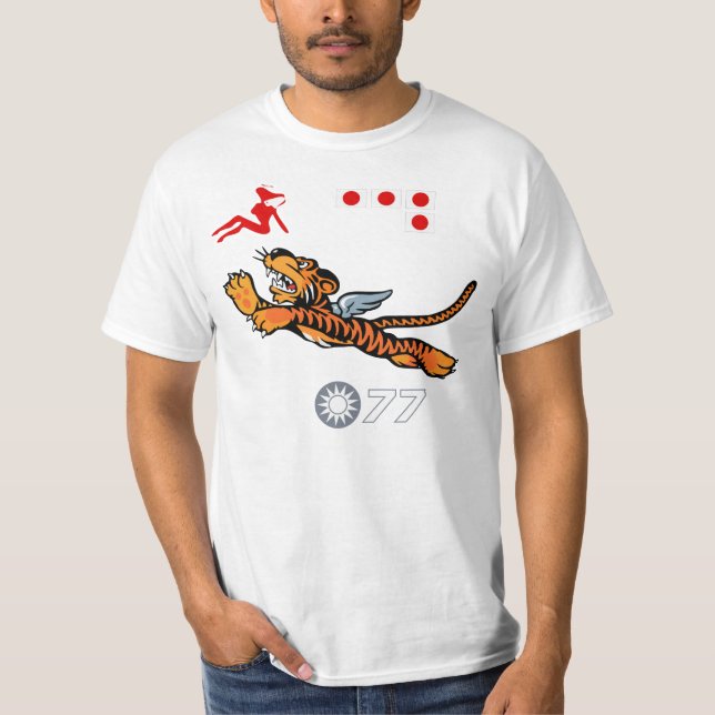 Camiseta Arte del ala de WWII (Flying Tigers) (Anverso)