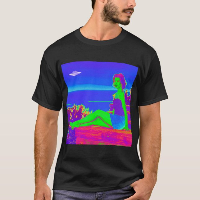 Camiseta Arte pop de invasión a extranjeros (Anverso)