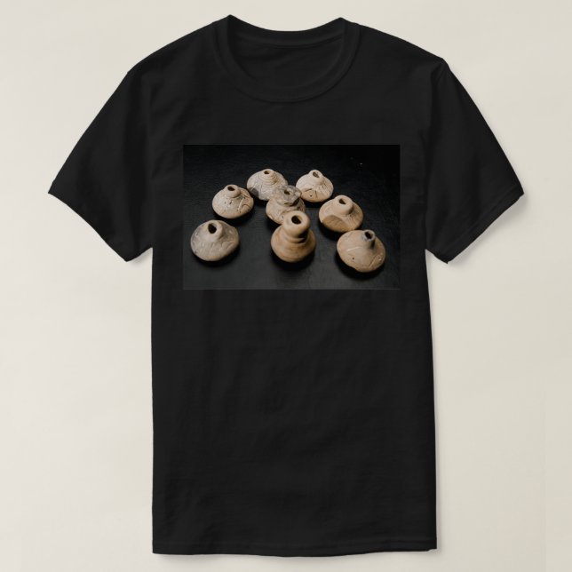 Camiseta Arte precolombino sobre fondo negro (Diseño del anverso)