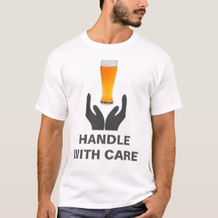 Camiseta Asa de vaso de cerveza Manipular con cuidado Diver