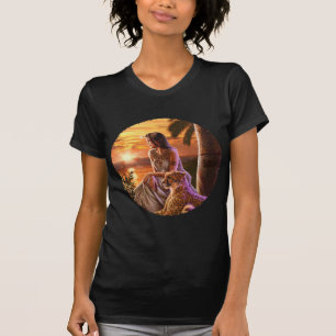 Camiseta "Ascendente cercano de la puesta del sol del Nilo"