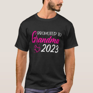 Camiseta Ascendida a Abuela 2023 Anuncio de Nuevo Bebé Rev