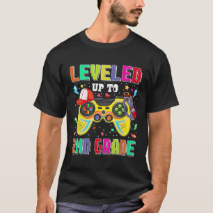 Camiseta Ascendido a jugador de 2do grado primer día niños 
