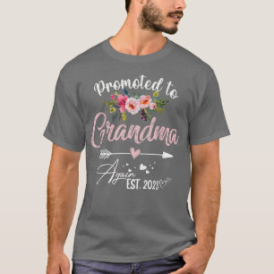 Camiseta Ascendido a la abuela de nuevo este de 2023