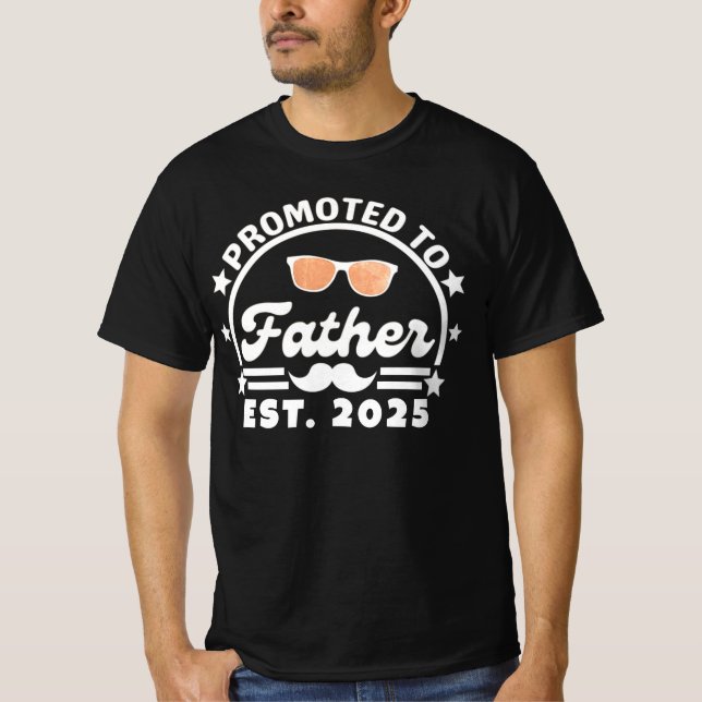Camiseta Ascendido al Padre Este. 2025 - Nuevo papá (Anverso)
