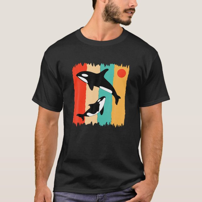 Camiseta Asesino artístico retro de la familia Cute Orca (Anverso)