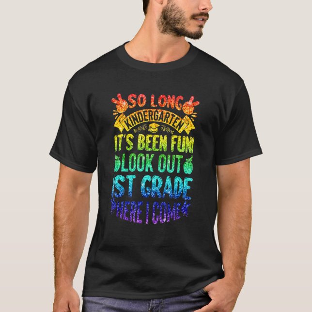 Camiseta Así Que Los Jardines De Niños Tienen Un Primer Gra (Anverso)
