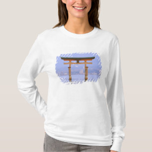Camiseta Asia, Japón, Hiroshima. Mivaiima. Puerta Torii