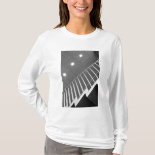 Camiseta Asia, Japón, Tokio. Escaleras en el Tokio