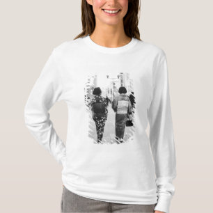 Camiseta Asia, Japón, Tokio. Geishas en el Ginza.